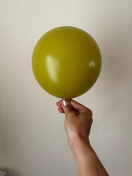 Kalisan Retro Olive Balloons